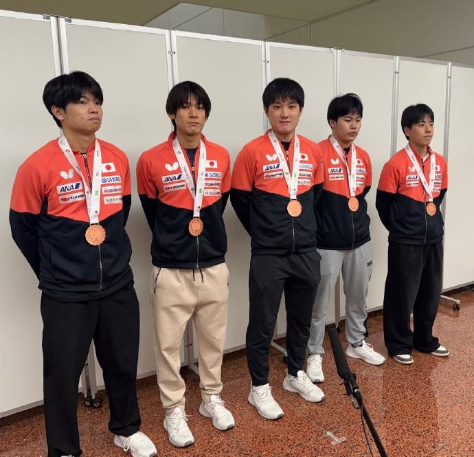 张本智和, 世界排名第, 谢谢大家的 张本智和, 世界排名第, 谢谢大家的