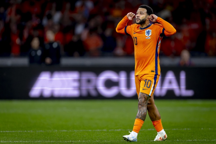 亨特拉尔, 岁德佩, 他又用 亨特拉尔, 岁德佩, 他又用