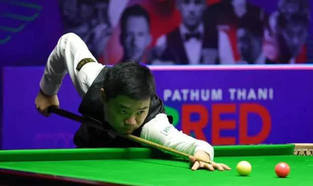 首两局中 首两局中