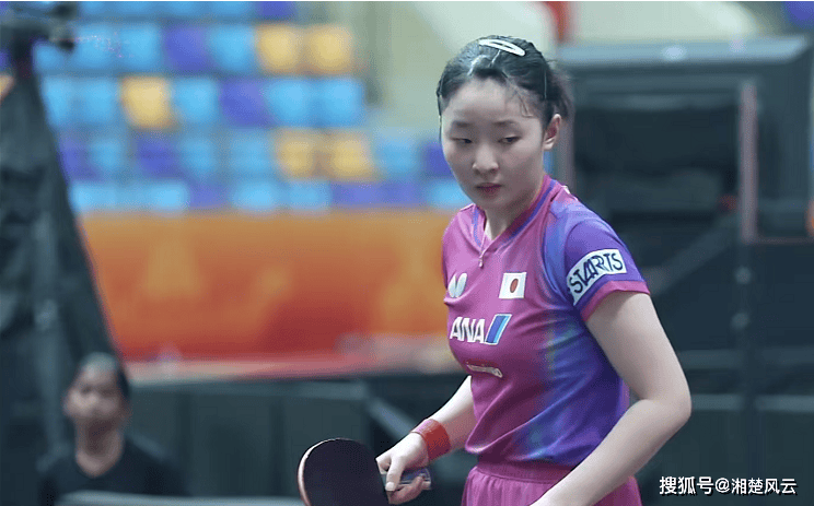 战胜了朴秀, 申裕斌以, 连扳两局